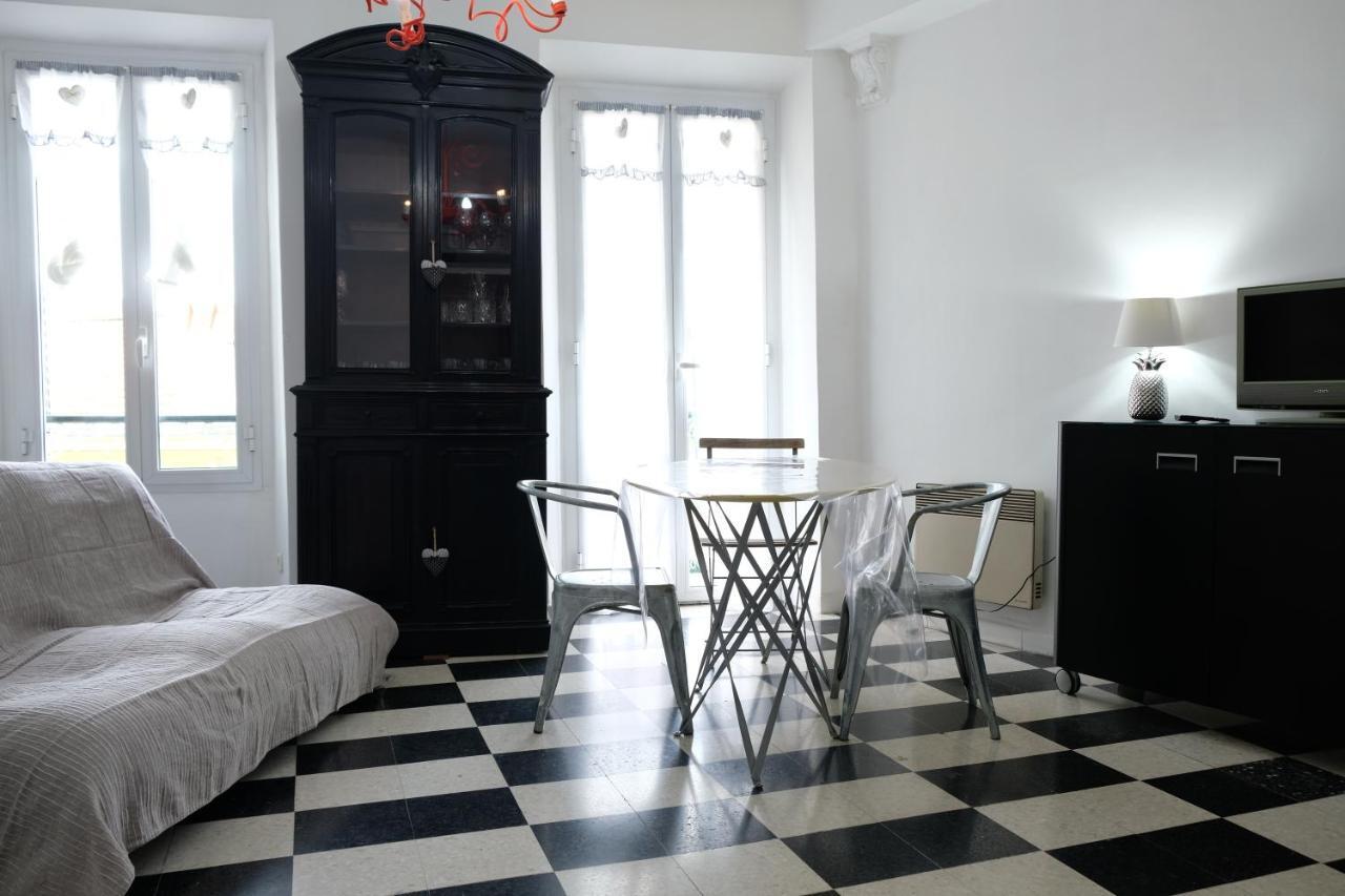 Maison Julien 3 Мантон Екстер'єр фото
