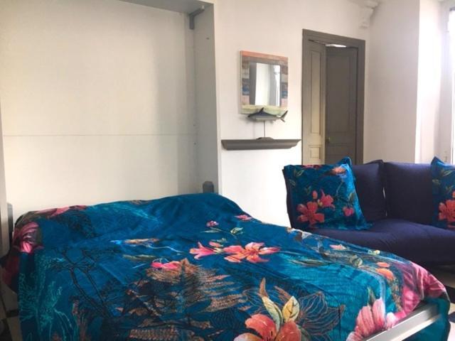 Maison Julien 3 Мантон Екстер'єр фото