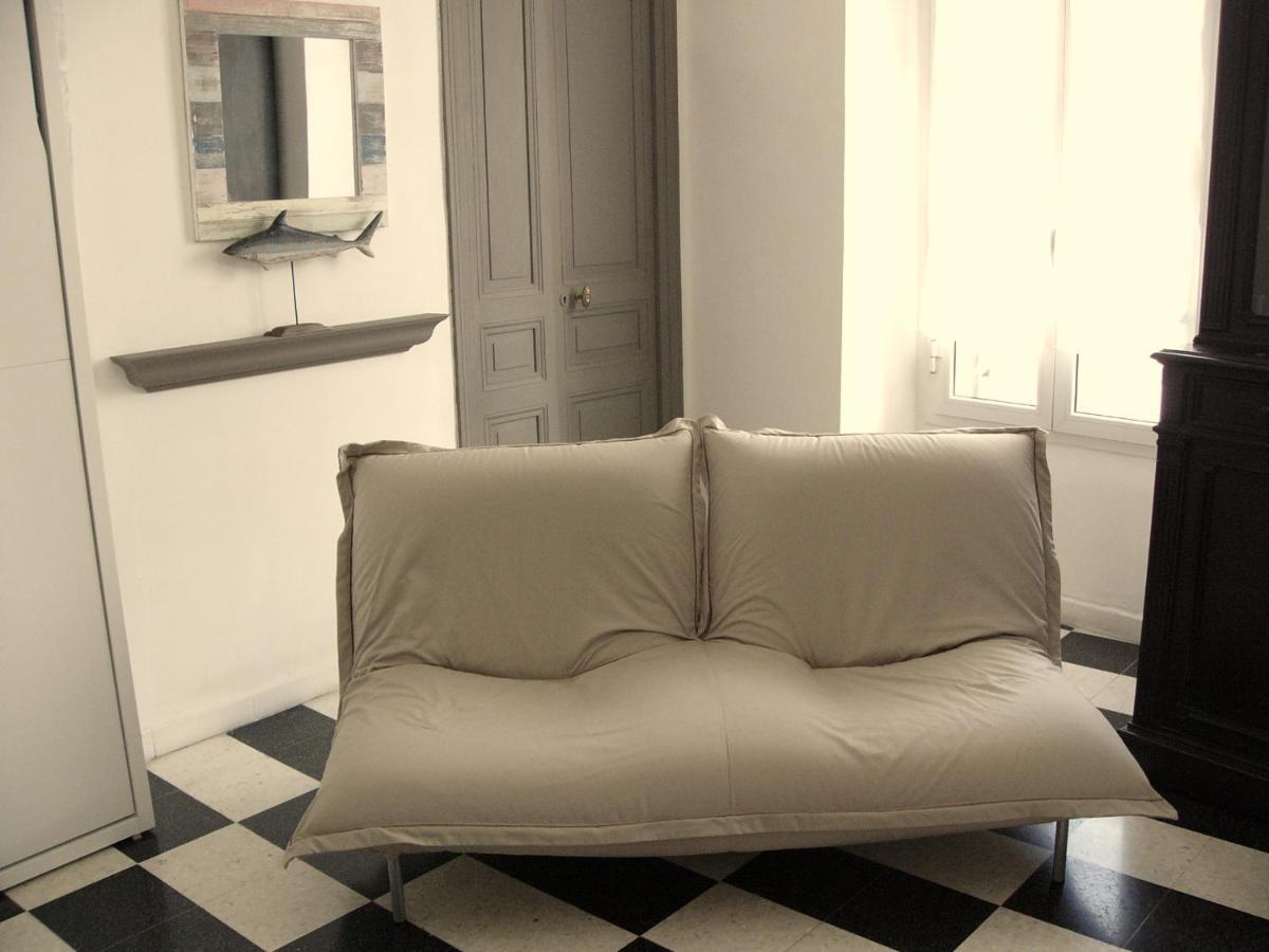 Maison Julien 3 Мантон Екстер'єр фото